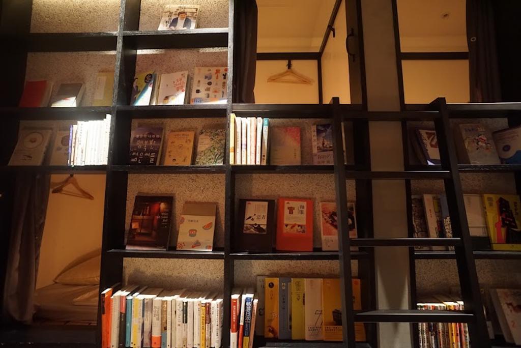 Book And Bed Tokyo Fukuoka Hostel Exterior photo